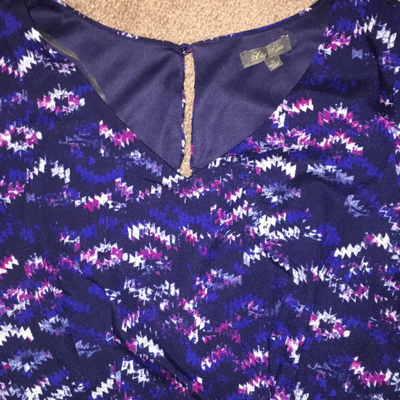 Dress - Picture 3 of 3